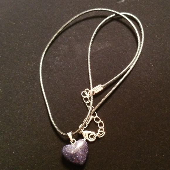 Dark blue heart choker - Picture 3 of 4